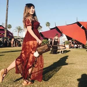 Meet your Posher, Aivie